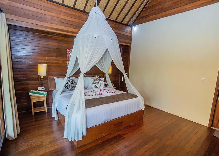 D'muncuk Huts 4*