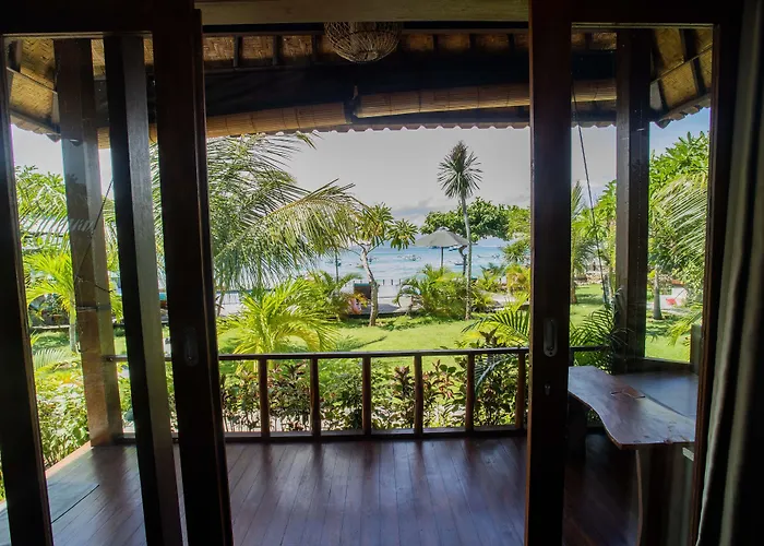 D'muncuk Huts Otel 4*