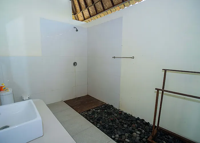 D'muncuk Huts Otel 4*